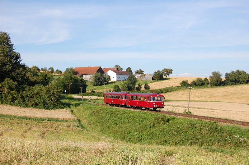 VT 98 am 26.07.2009 bei Niederreisching 