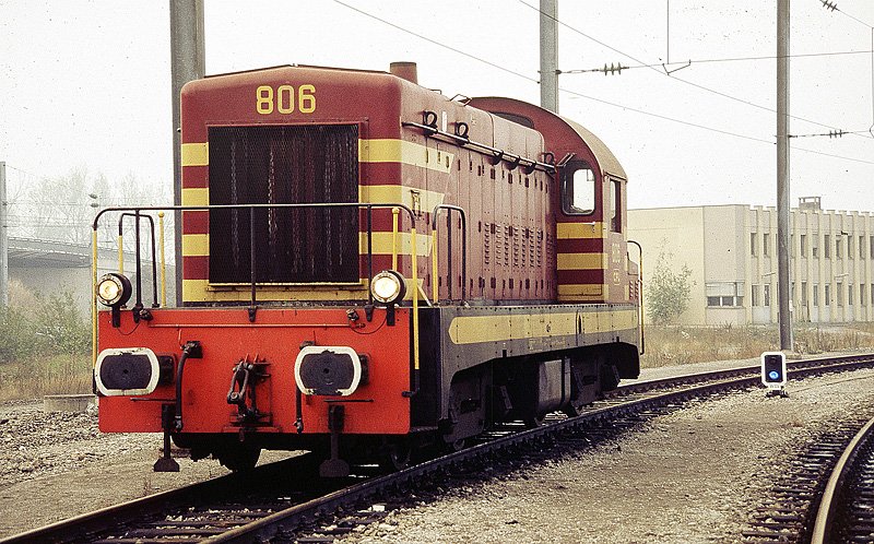 806 in the shunting of Bettembourg. 10-1991 (automatically translated, Powered