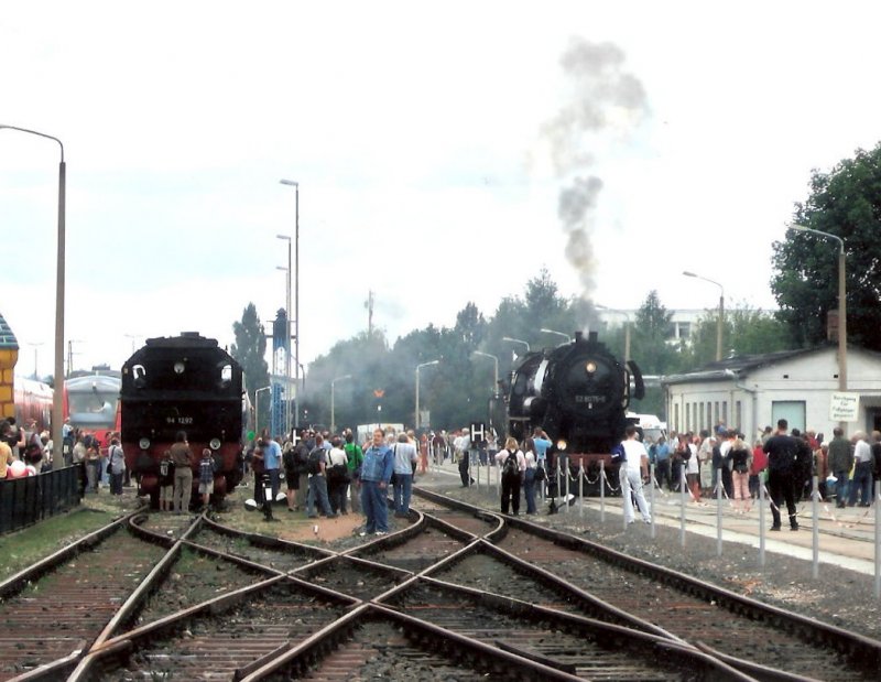 Rennsteigbahn (DR) 94 1292 + DR 52 8075-5 im DB