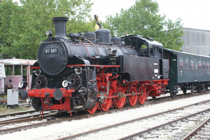 150 Jahre Eisenbahn in Reutlingen. Zahnradlok 97 501 der ZHL