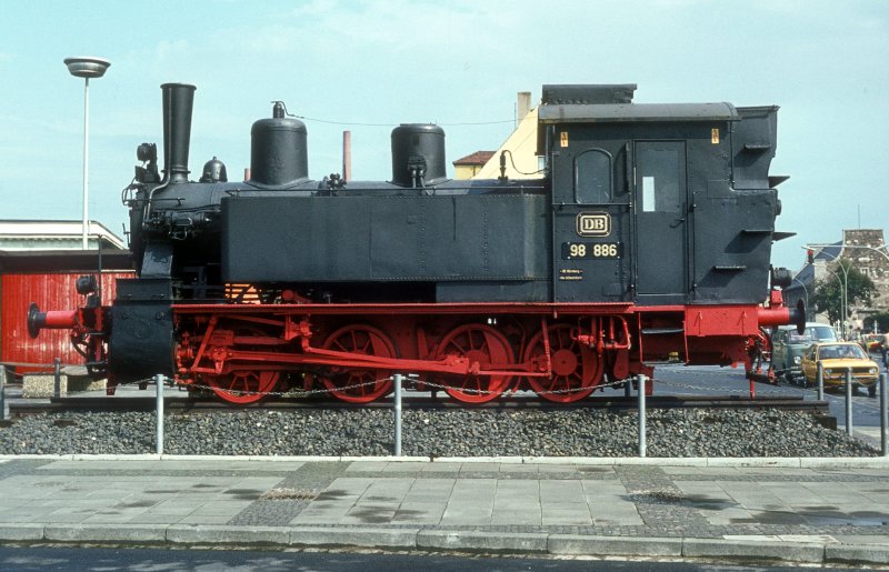 98 886 Schweinfurt 21.09.81 (automatically translated, Powered by Google) 