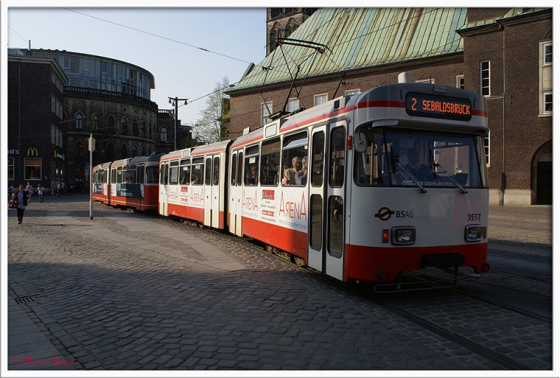 GT4f in Bremen Domsheide
Tagesausflug nach Bremen
11.04.2009 