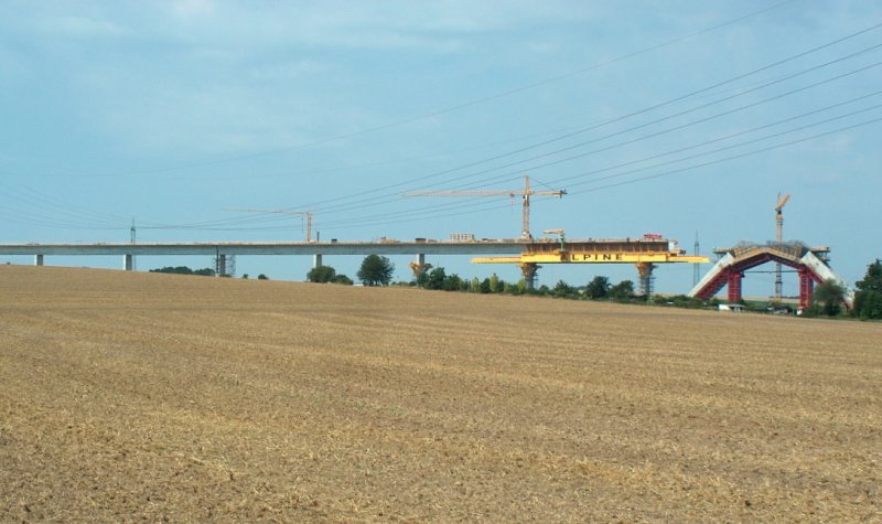 Bridge near future Unstrut Wetzendorf, the ICE New Erfurt -