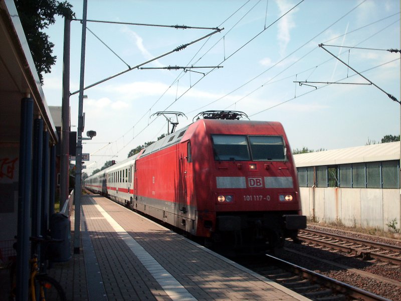 Seit 3 Wochen dient 101 117-0 auf der IC-Linie 51