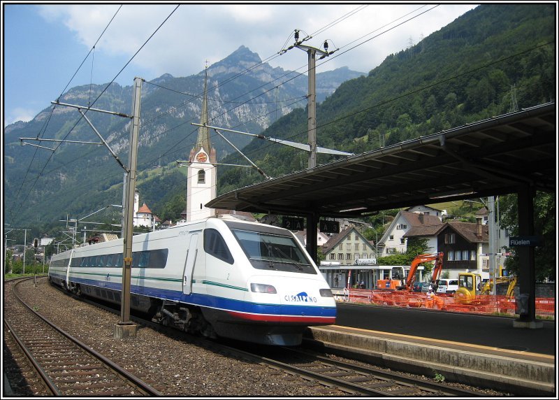 Am 18.07.2007 fuhr dieser Cisalpino-Triebzug ETR 470 durch den Bahnhof