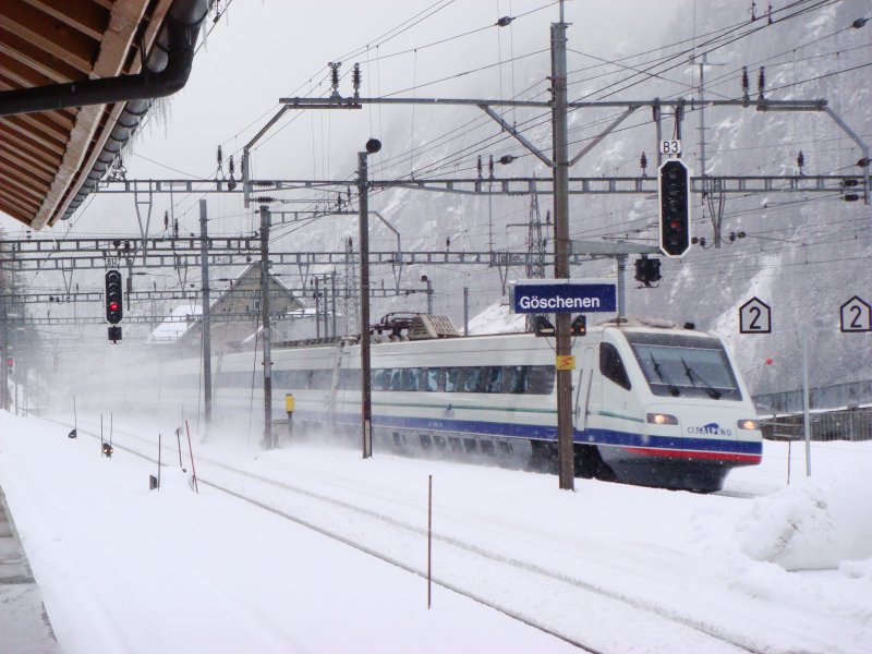 ETR at 470 at the transit in snowy Göschenen 11/12/2007