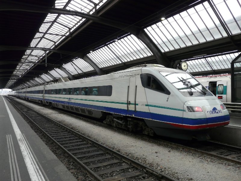 Cisalpino - ETR 470.057 im Hauptbahnhof von Z�rich am