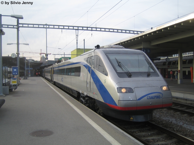 Still, the smiles ETR 470 005 on 06.17.2009 in Zurich