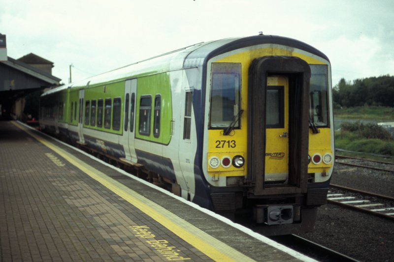 IERLAND sep 2008 Limerick junction TREINSTEL 2713/2714 