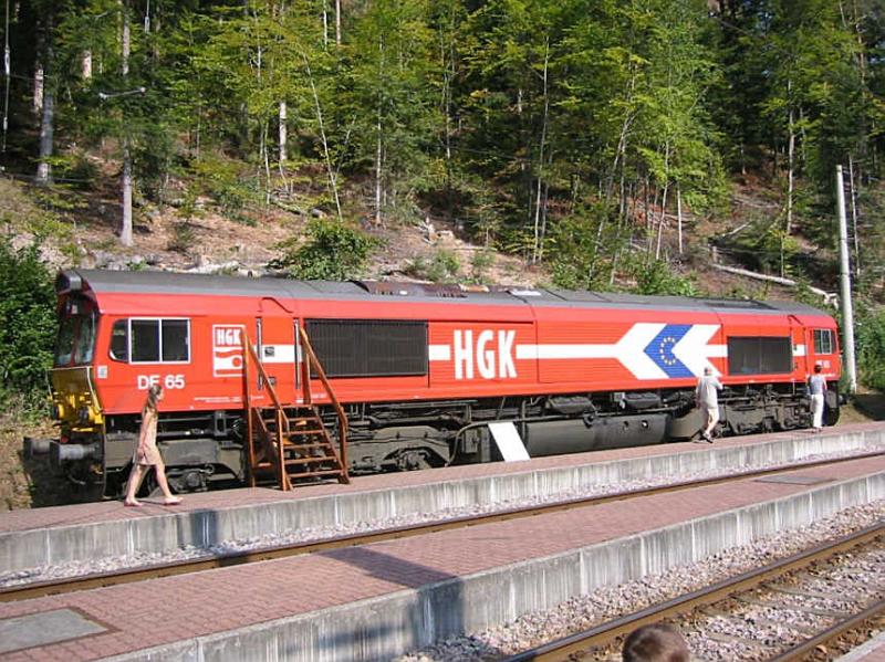 Class 66 DE 65 der HGK am 24.08.2003 auf dem Bahnhofsfest in Bad Herrenalb bei Karlsruhe