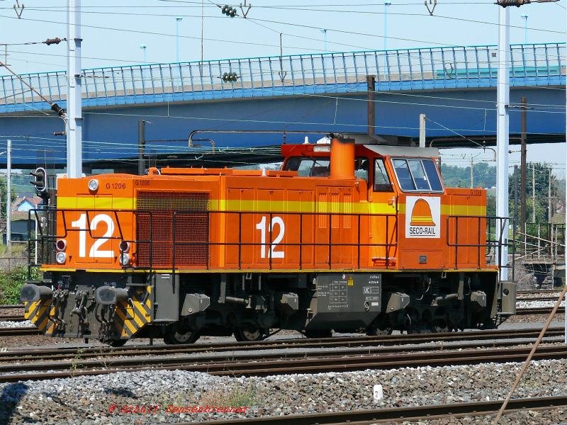 Seco-Rail Lok 12 des Typs MaK-G1206 im G�terbahnhof Hausbergen (bei