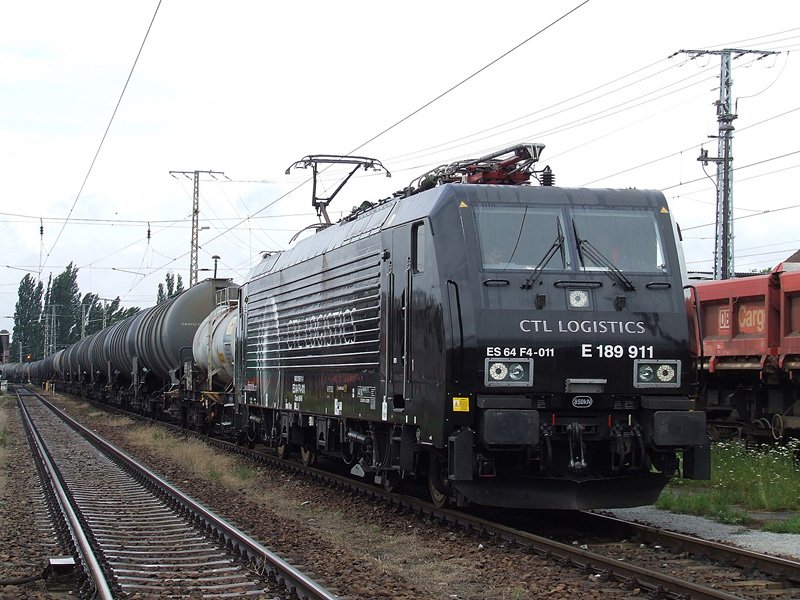 ES 64 F4-011 am 05.07.07 in Frankfurt (Oder). 