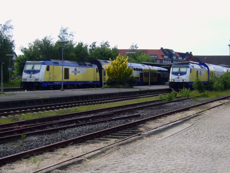 Br and Br 246 002 246 006 21.05.09 in Cuxhaven