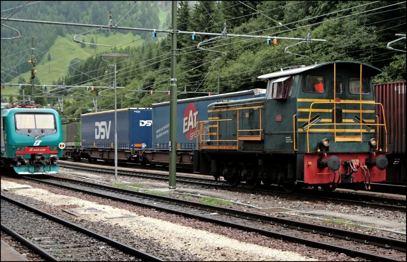  Der Renner vom Brenner 245 6020 rast zur�ck zur Warteposition.