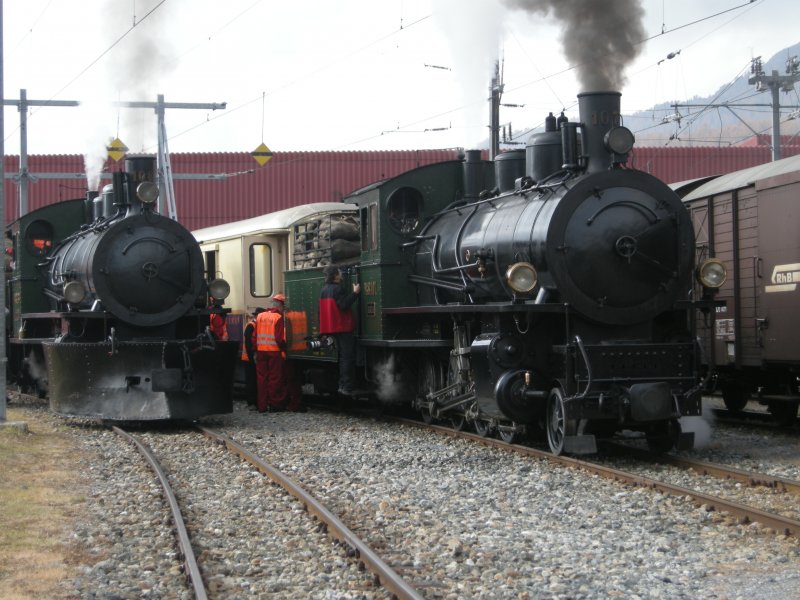 G4 / 5 107 and 108 at 22:10:08 in Samedan.