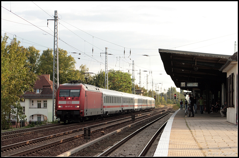 DB 101 071-9 mit dem IC nach Stralsund (Berlin Karow, 11.09.2009)