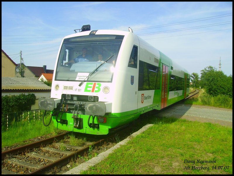 Hier ein Regioshuttle mit der Nummer VT 001 der EIB(Erfurter