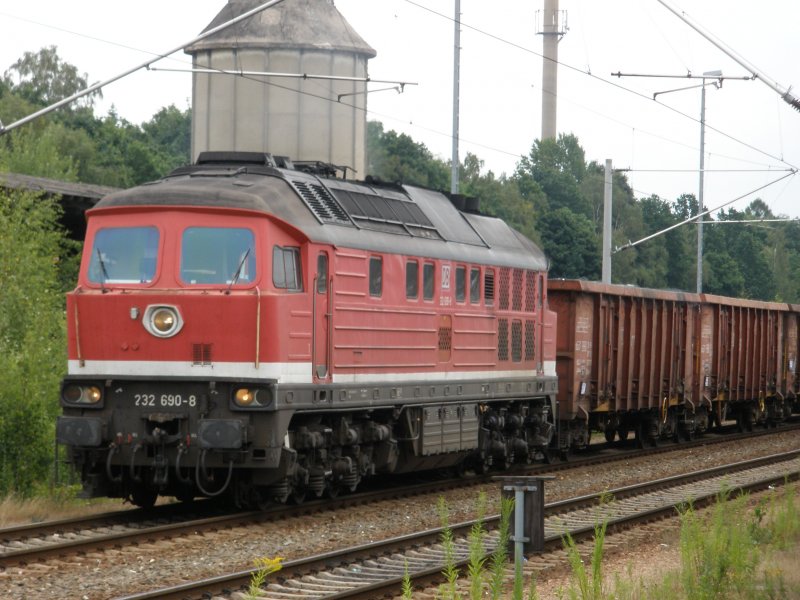 Die 232 690-8 am 17.07.08 im Bahnhof Reichenbach/V