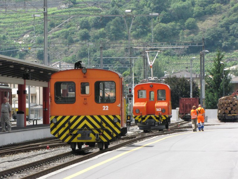 Im Bahnhof von Tirano im Juni 2009 bedienen diese Rangierloks