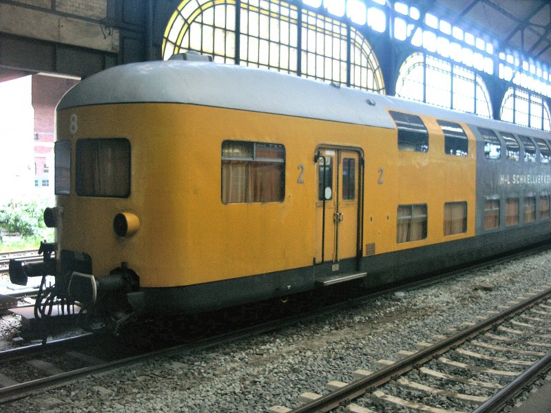 Hist. Double-deck unit of the LBE in the station Lübeck,