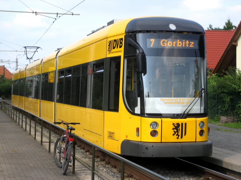 NGT D 12 DD at terminal Hellerau. August 2008 (automatically
