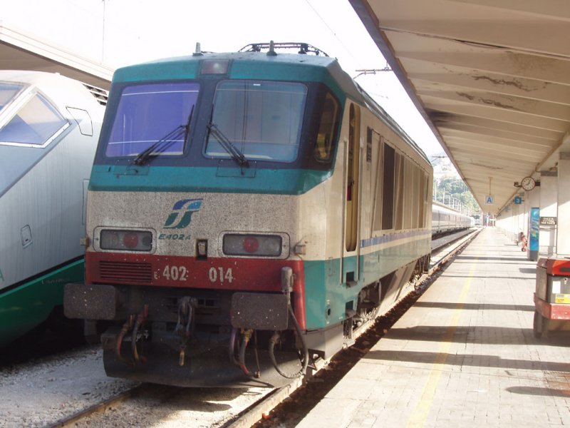 E402A 014 in Trieste (automatically translated, Powered by Google) 