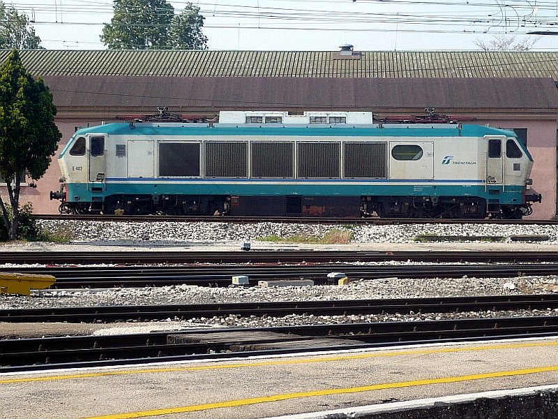 E 402 A on 09/10/2007 Venecia in Santa Lucia. (automatically