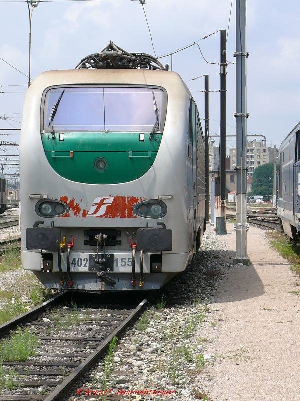 Italian electric locomotive E402-155 in the middle of France. The