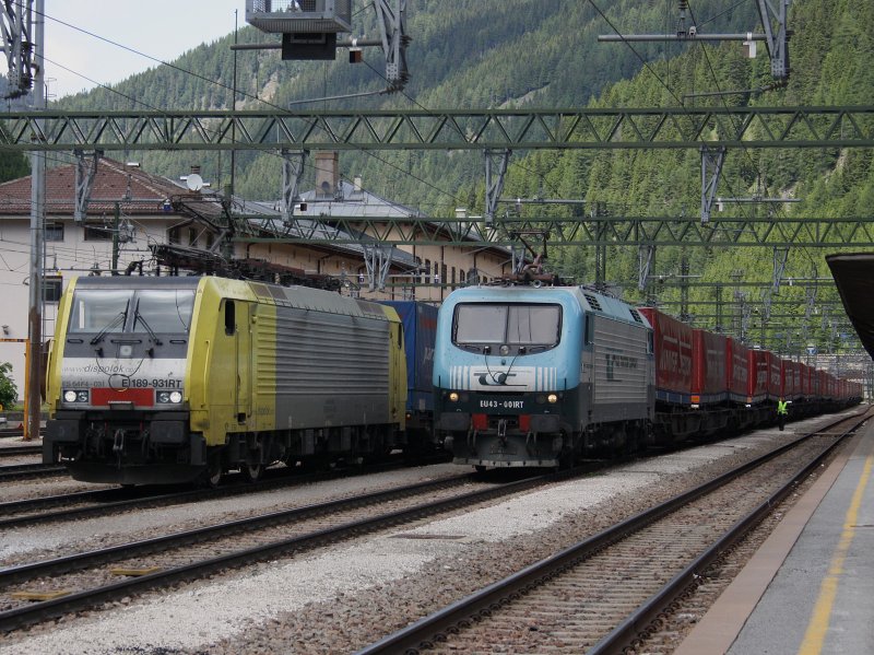 The ES 64 F4-031, and the EU 43 001 on