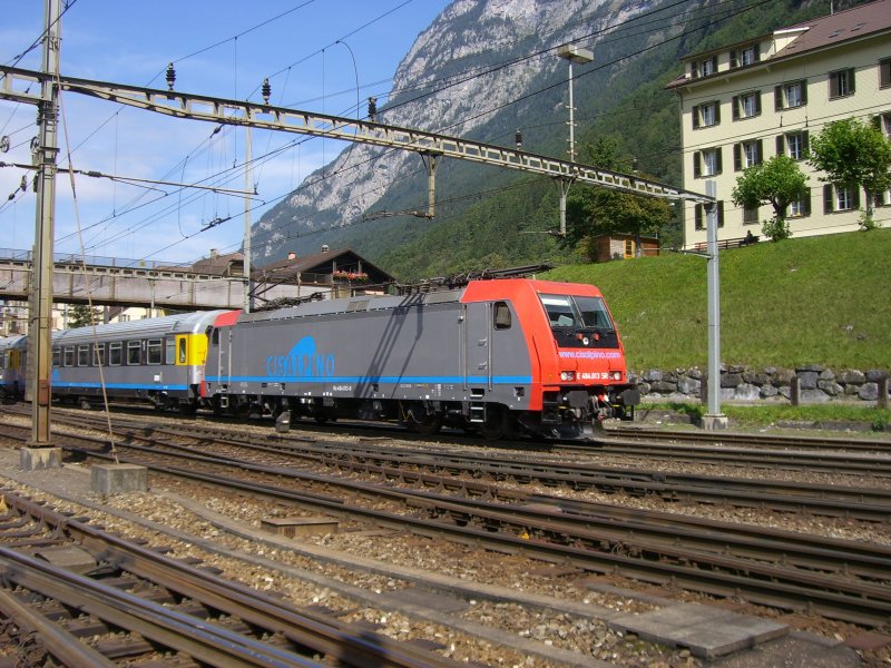 Die E 484.013 SR von CISALPINO unterwegs mit einem Cisalpino-Zug