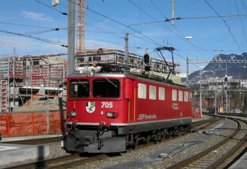 Ge6/6II 705 on 01/17/2009 its train drives around in Chur.