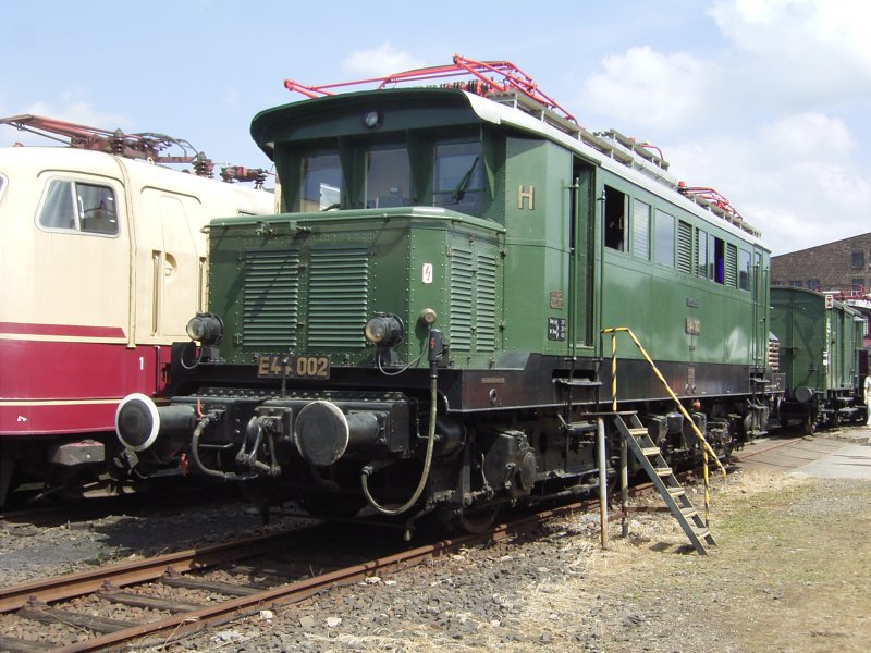 E44 002 in Koblenz-Ltzel 