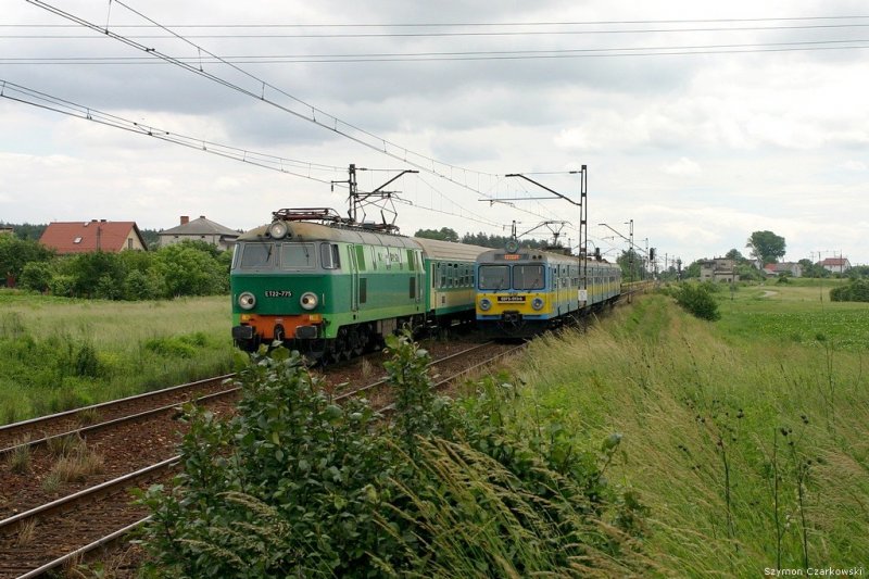 ET22-775 with fast train "Światowid and ED72-013, Balin on 16.06.2007