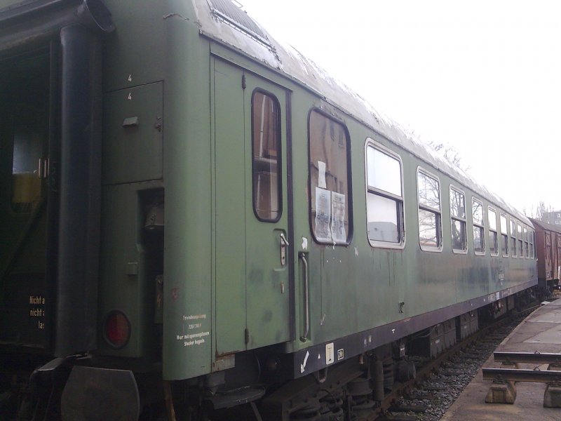 ehemaliger Salonwagen der NVA (Nationale Volksarmee),
www.igbwdresdenaltstadt.de