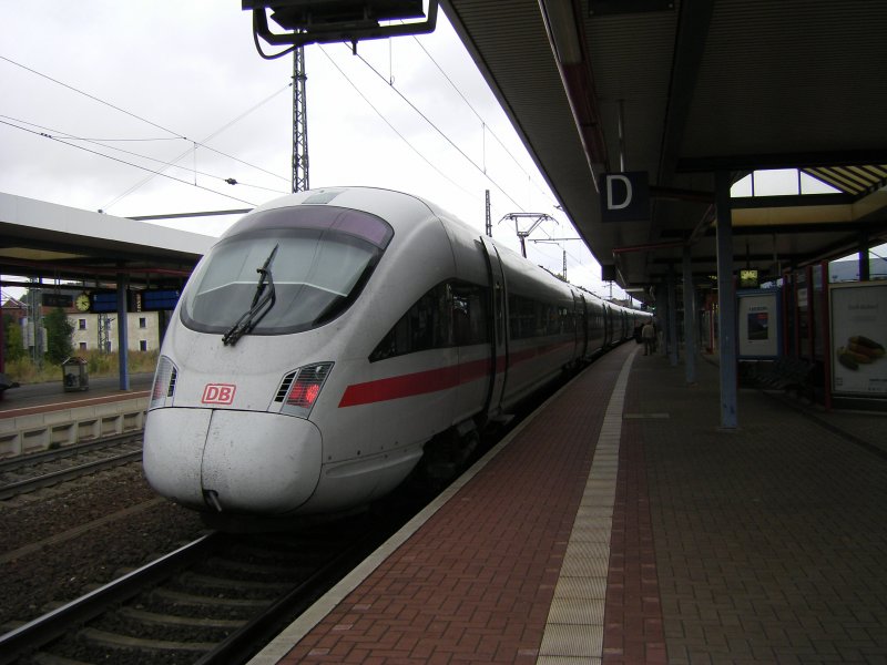 ICE continues to drive to Dresden Hbf.13.09.09 (automatically translated, Powered
