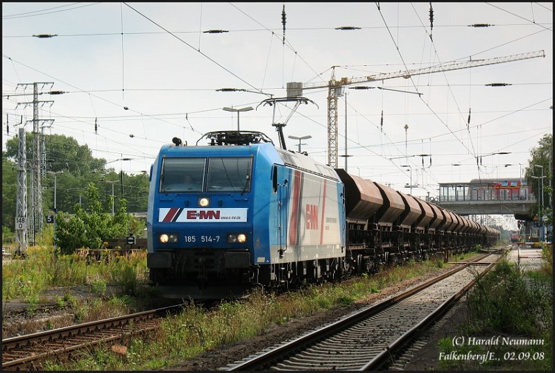 185 514 der EMN als PBSV-Mietlok mit einem Kieszug von