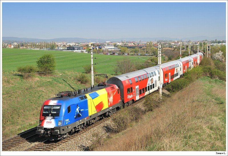 �BB 1116 056 (EM-Rum�nien) bespannte am 11.4.2009 den R2319. Aufgenommen