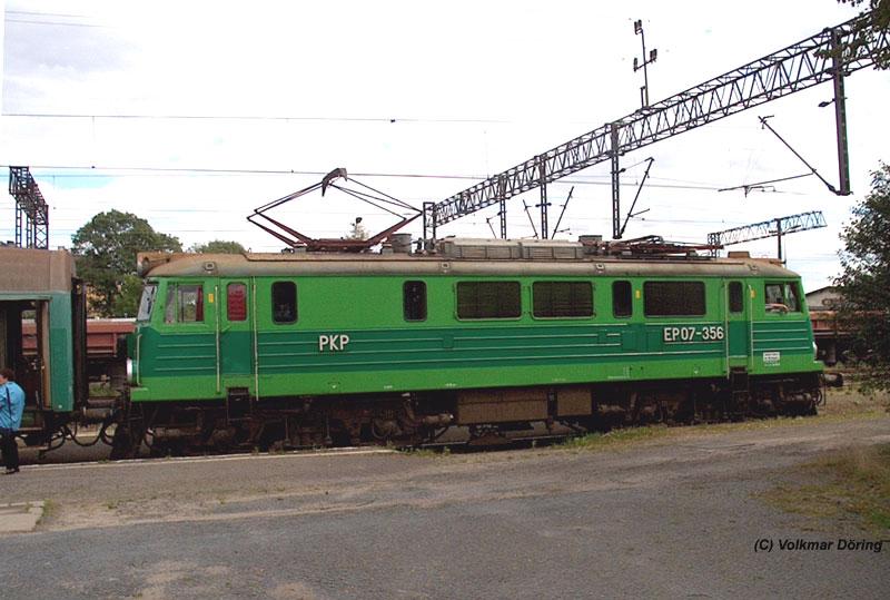EP 07-356 by train Wegliniec-55 138 Jelenia Gora (Hirschberg) in