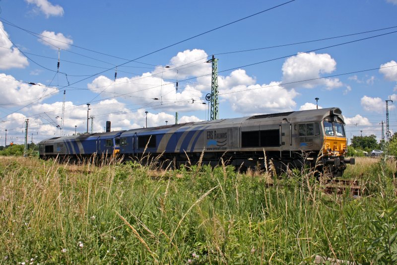 6604 und 6605 am 17.06.2008 im Bahnhof Guben 