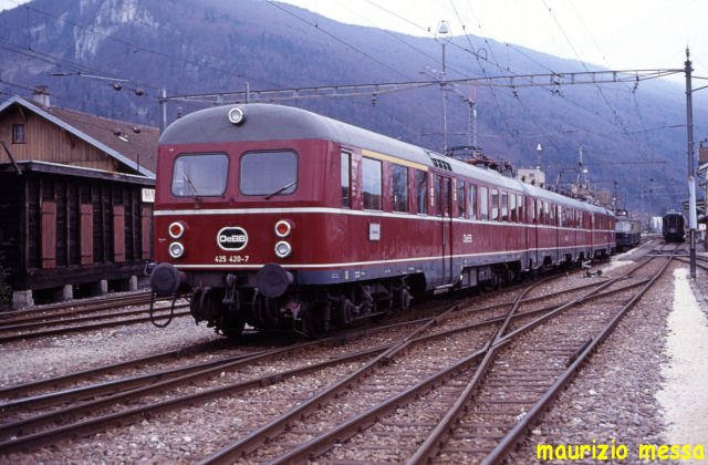425 420 - Nyon OeBB - 08/04/1989 (automatically translated, Powered