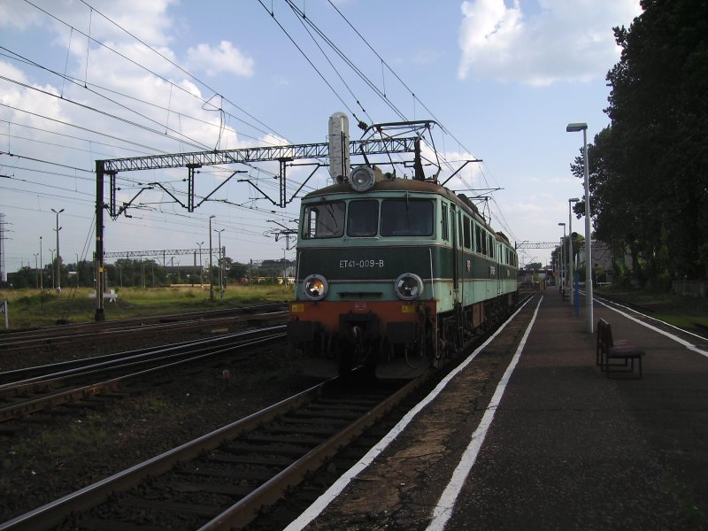 An offset 41 for maneuvering the station Tarnowskie Gory! (automatically