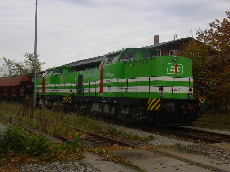 Ex BR V100er im Bahnhof Smmerda (unten) mit Getreidezug; Herbst 2005