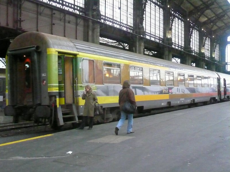 Corail Wagen am 28.2.2008 im Gare d Austerlitz 