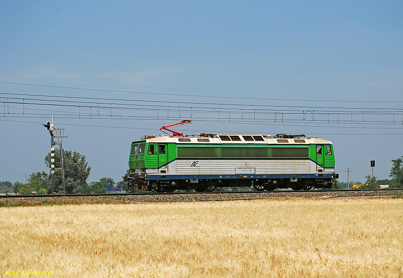 01FM in E630 (previously class 163 CD) running near Rottofreno