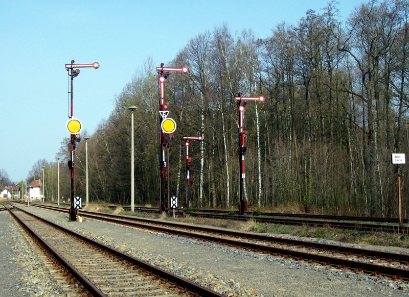 Semaphores in Cunnersdorf towards Straßgräbchen (automatically translated, Powered by Google)