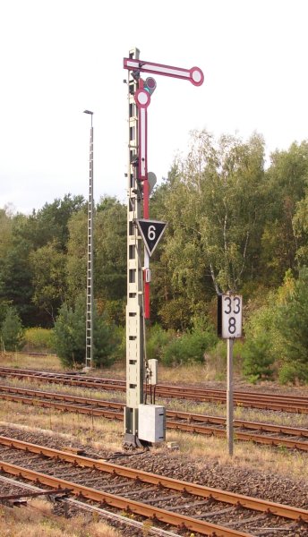 One of many signals in the form of Munster. (automatically