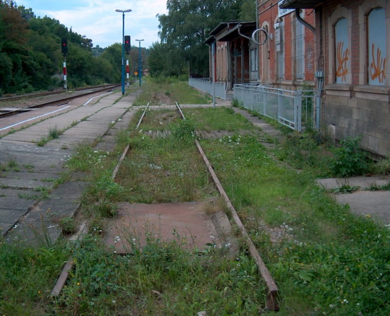 Rest of the track 1 in the station Freyburg. Today,
