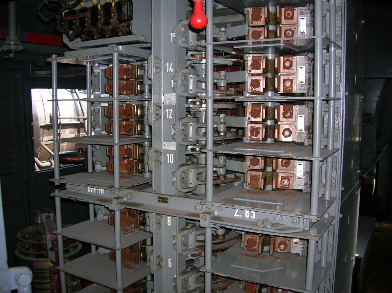 The cam control of the E44 001 (automatically translated, Powered