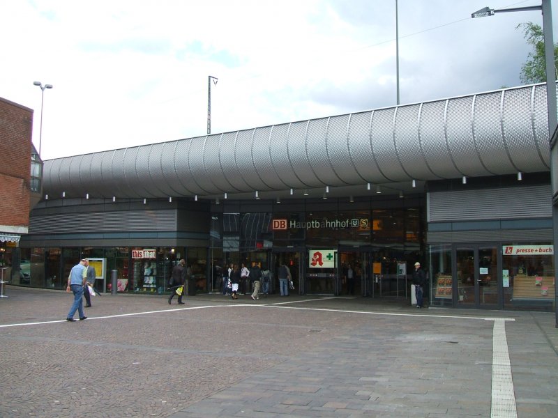 Gelsenkirchen Hauptbahnhof main entrance, this station is one of the