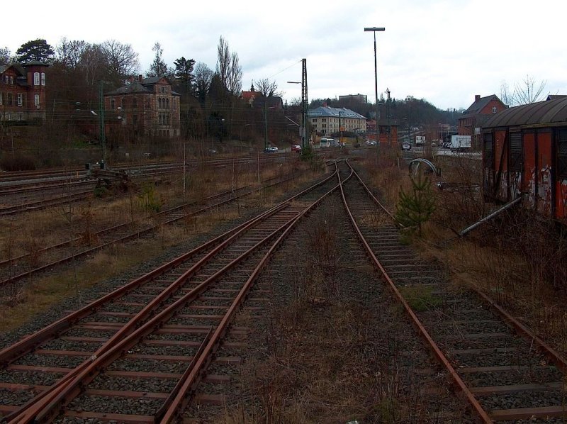 Gleisanlage im Gterbahnhof Coburg, nchstes Jahr wird es 150 Jahre das die Werrabahn von Eisenach nach Coburg fuhr, fr den Gterverkehr ist schon Schlu, jetzt wurden Teile der Stromfhrung und Gleise abgebaut. Frher ein Handelszentrum jetzt...nicht mehr rentabel!